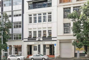 Maison Marvel l Enormous Loft Apt l Heart of City